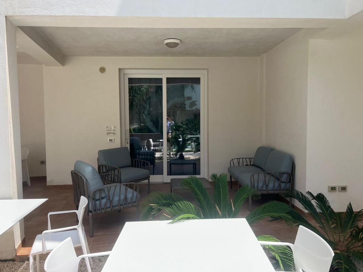 Le Cale Camera Privata In Residence Фавиняна Екстериор снимка